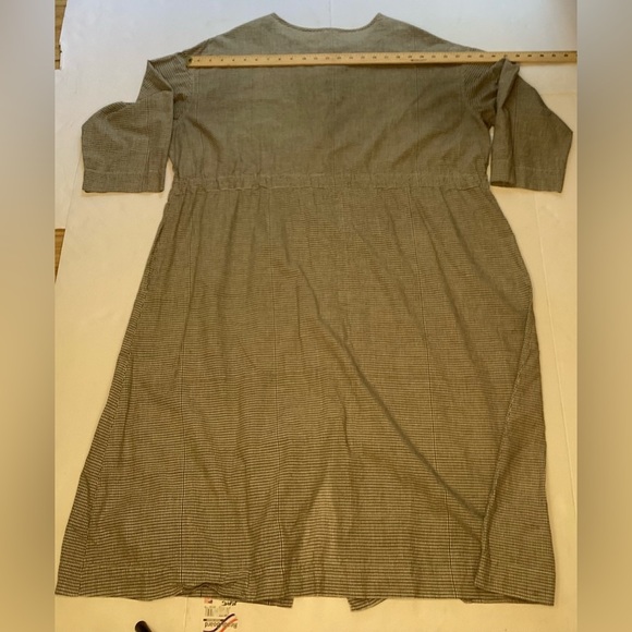 Maiwa Light weave cotton dress med/lg black and white - Picture 5 of 10